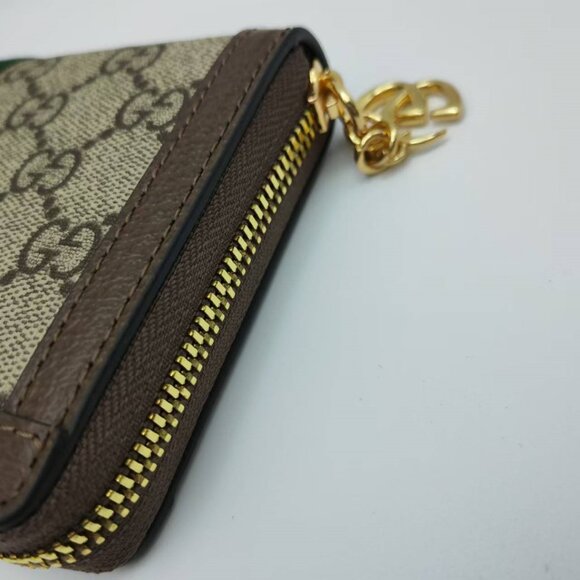 Sophisticated Gucci Leather Trim Long Wallet - Picture 5 of 8